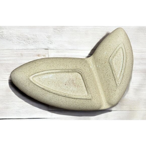 Vintage Red Wing Pottery Divided Ceramic Veggie Bowl Dish Quail Bird Bob White H - Picture 8 of 8